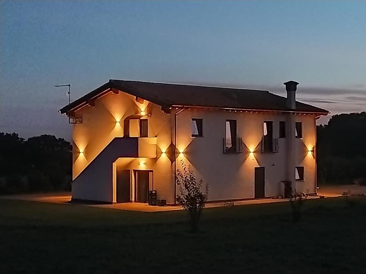 Agriturismo Casale Lisalola Hotel Sutri Exterior foto